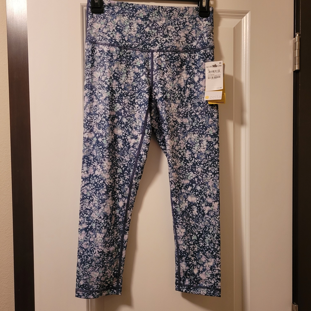 NWT Zella Blue Marlin Flower Fields High Waist Crop Gym & Train Leggings Size S